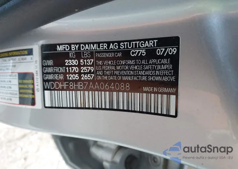 2010 Mercedes-Benz E 350 4Matic z USA, uszkodzony, nr VIN WDDHF8HB7AA064088